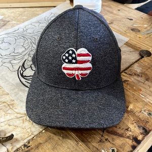 Lucky cap